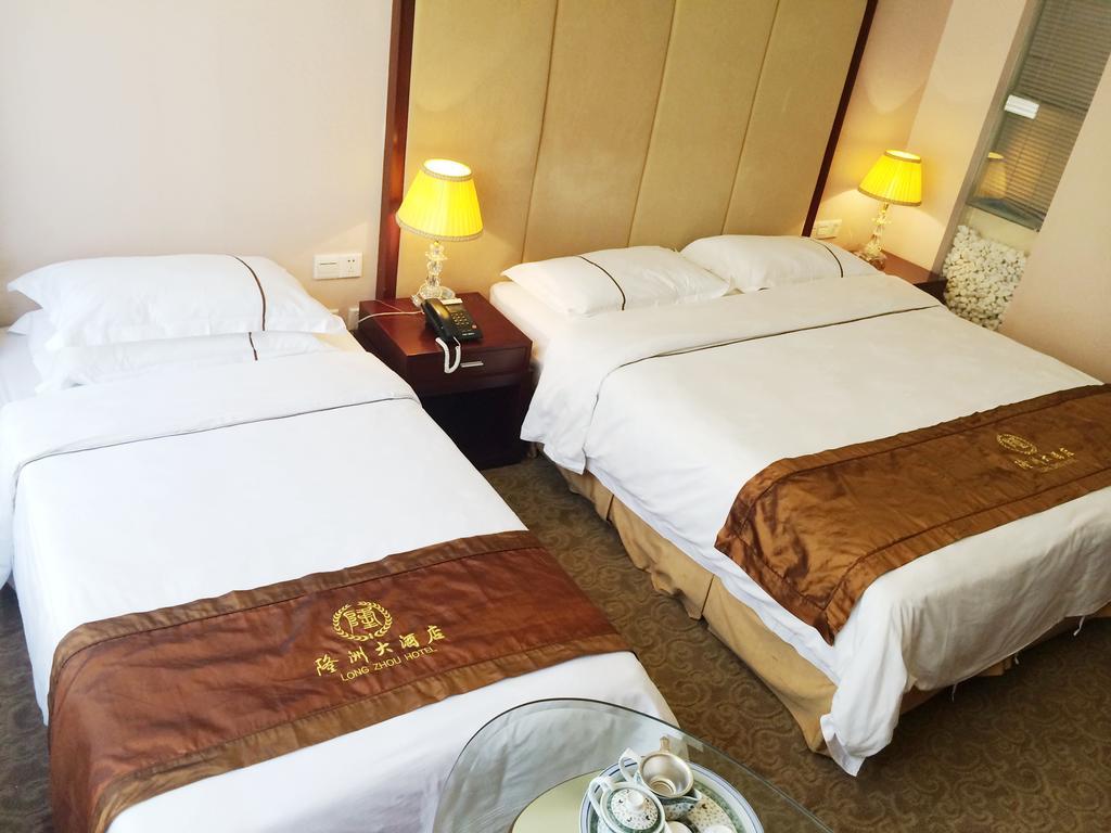 Long Zhou Grand Hotel Гуанчжоу Номер фото