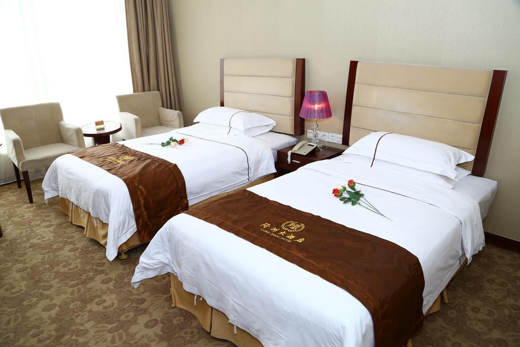 Long Zhou Grand Hotel Гуанчжоу Номер фото